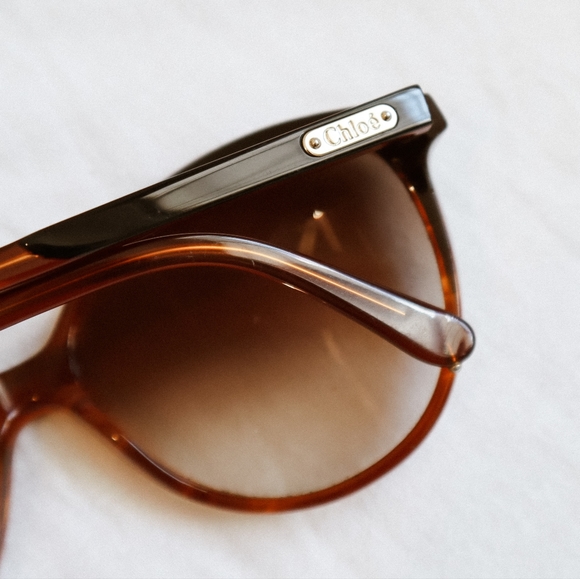 Chloé Round Sunglasses - Picture 2 of 6